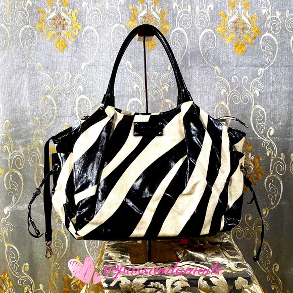 KATE♠️SPADE Baby Zebra Stevie Large New Diaper Pad Bag L EUC - Picture 2 of 16